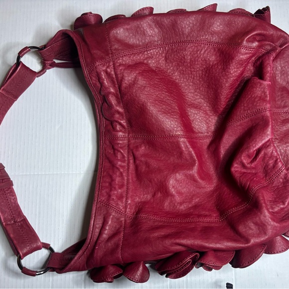 Vince Camuto Vintage Elegant Red Leather with flower side Women's Bag - Picture 2 of 14